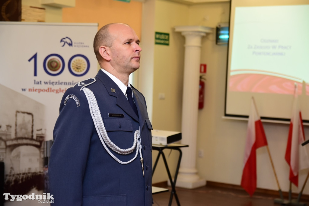 Funkcjonariusze SW odznaczeni