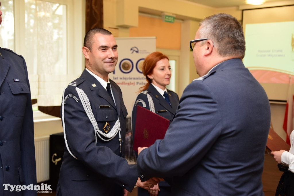 Funkcjonariusze SW odznaczeni