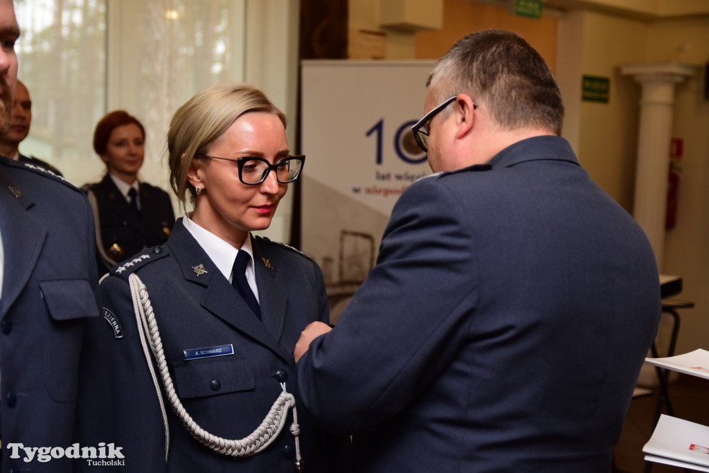Funkcjonariusze SW odznaczeni