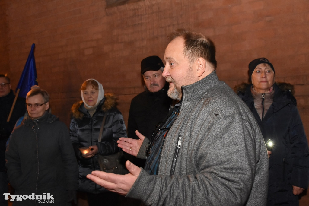 Tuchola: Protest przed sądem rejonowym