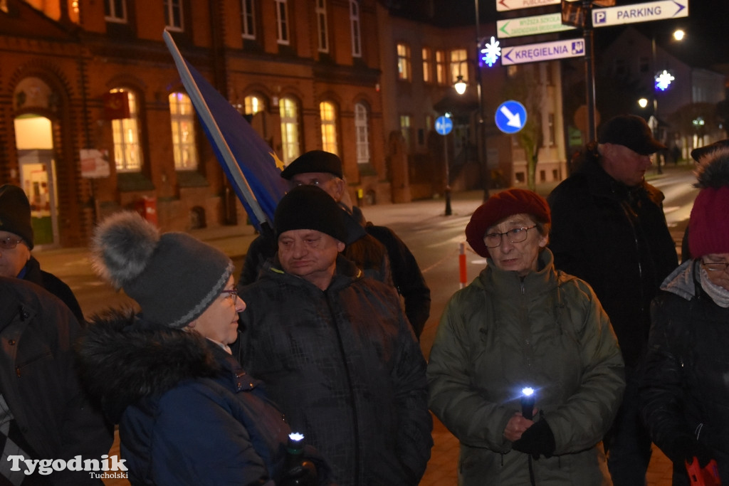 Tuchola: Protest przed sądem rejonowym