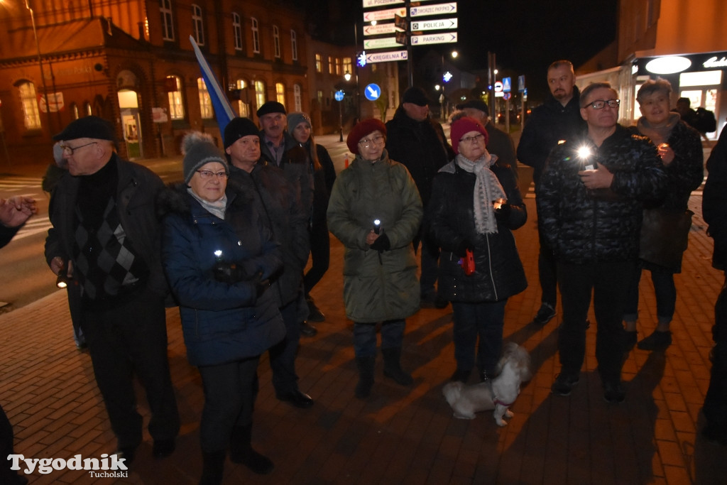 Tuchola: Protest przed sądem rejonowym