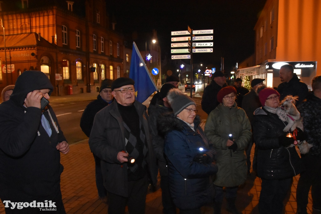 Tuchola: Protest przed sądem rejonowym