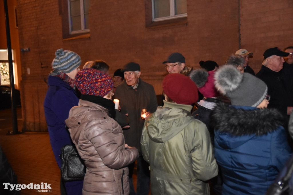 Tuchola: Protest przed sądem rejonowym