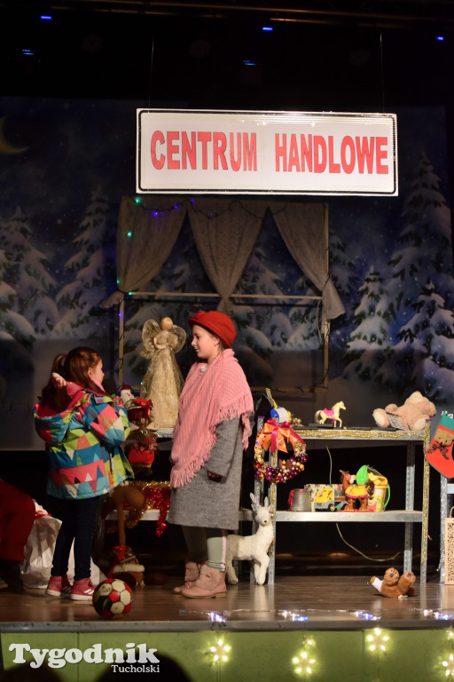 Spektakl grupy teatralnej 