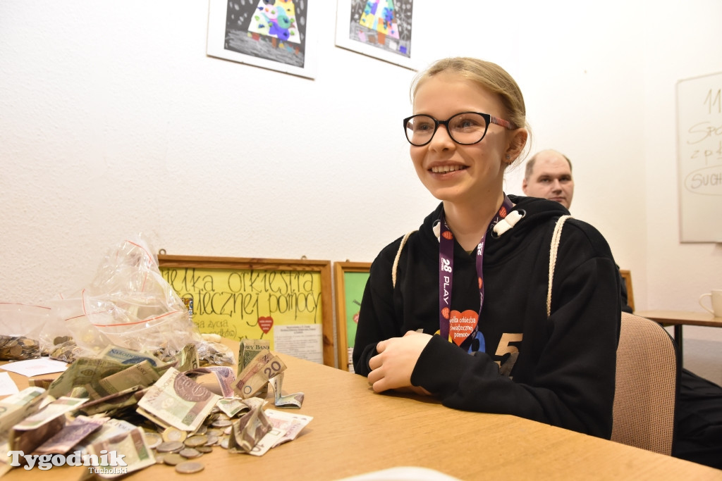 WOŚP Tuchola cz. 2: zbiórka i światełko do nieba