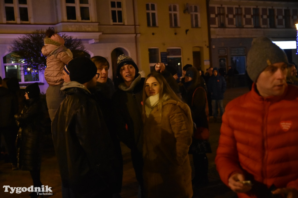 WOŚP Tuchola cz. 2: zbiórka i światełko do nieba