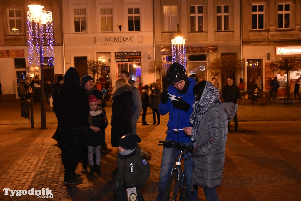 WOŚP Tuchola cz. 2: zbiórka i światełko do nieba