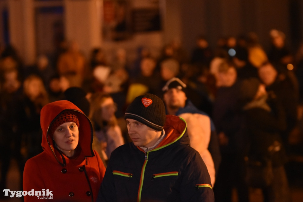 WOŚP Tuchola cz. 2: zbiórka i światełko do nieba