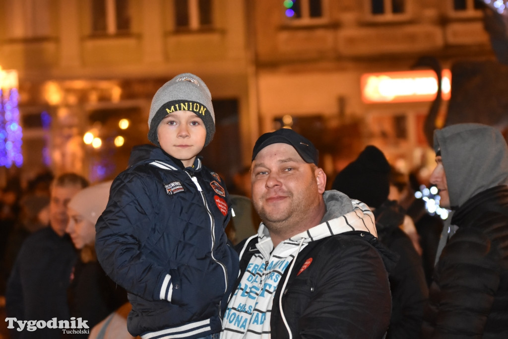 WOŚP Tuchola cz. 2: zbiórka i światełko do nieba