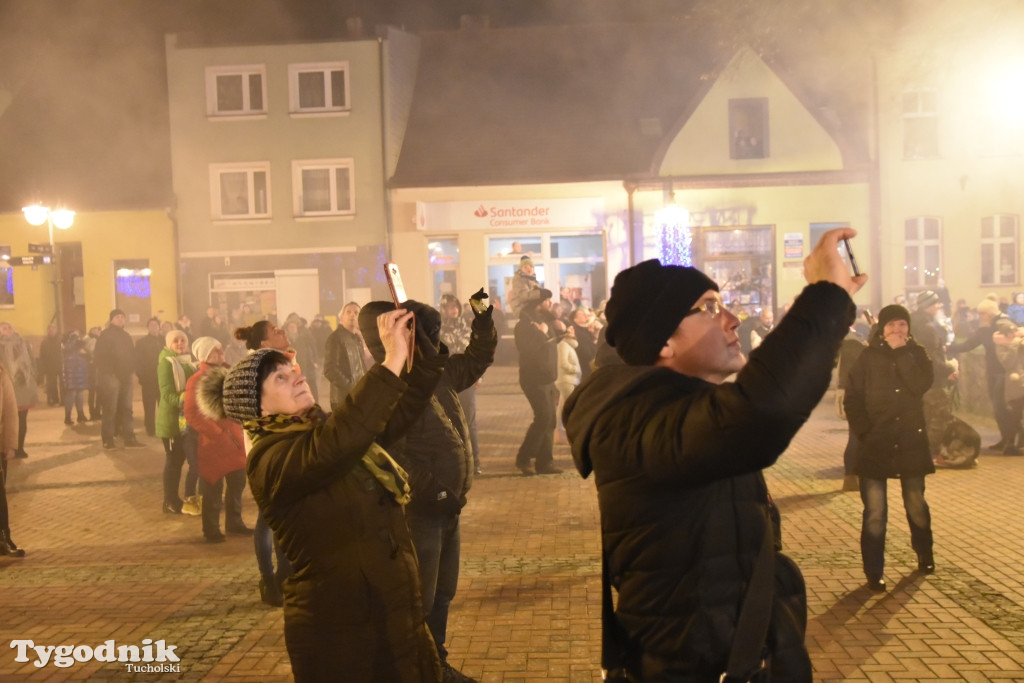 WOŚP Tuchola cz. 2: zbiórka i światełko do nieba