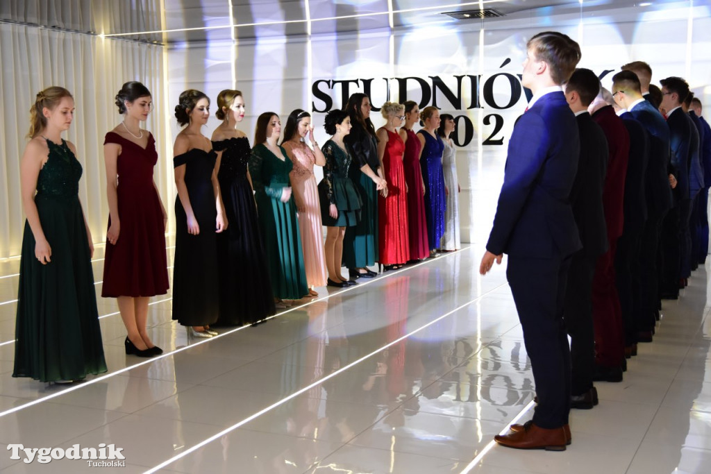 Studniówka TL cz 1