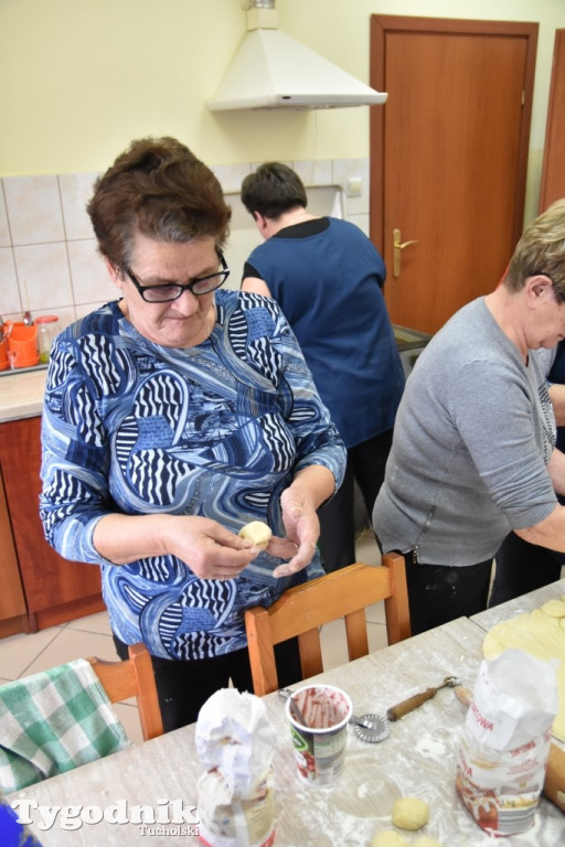 Drożdzienica: Wielkie smażenie pączków