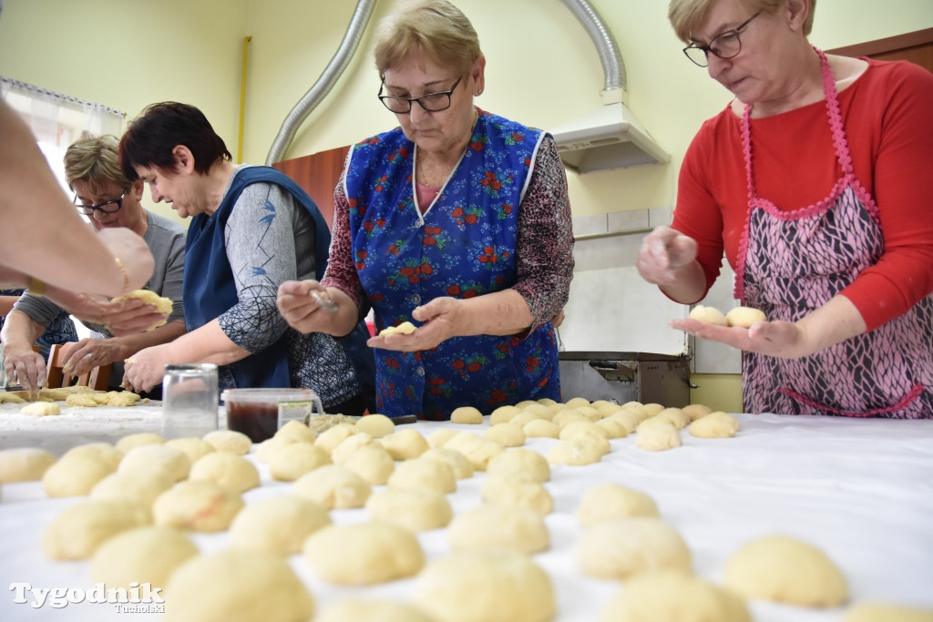 Drożdzienica: Wielkie smażenie pączków