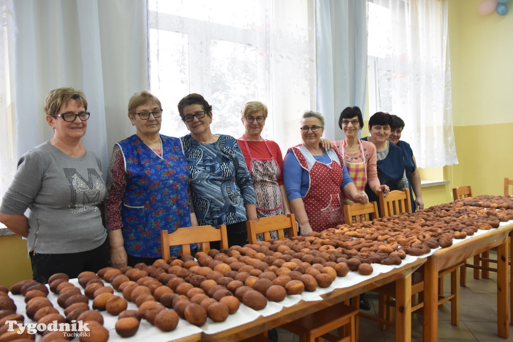 Drożdzienica: Wielkie smażenie pączków
