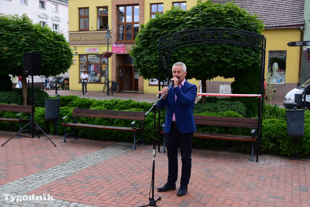 Ławeczka w Tucholi