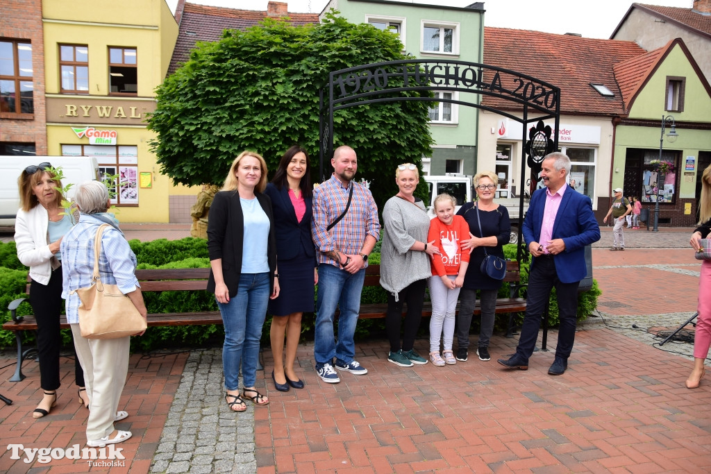 Ławeczka w Tucholi