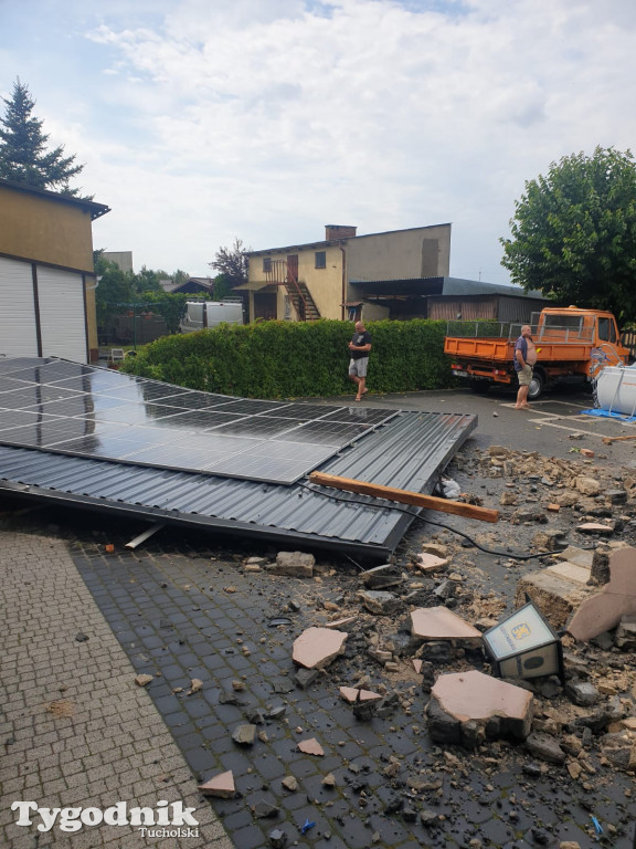 Burza zerwała dach na posesji w Cekcynie (28.07.2021)