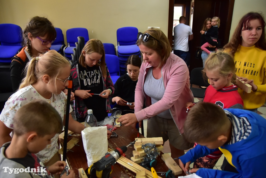 Kompozyt w Gostycynie: Tak powstawały ogromne instrumenty