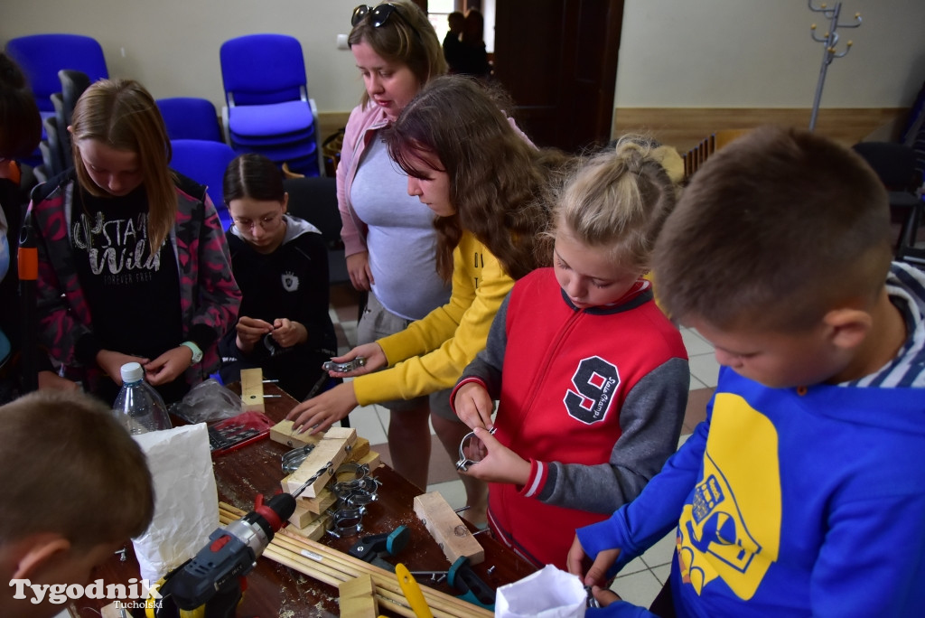 Kompozyt w Gostycynie: Tak powstawały ogromne instrumenty