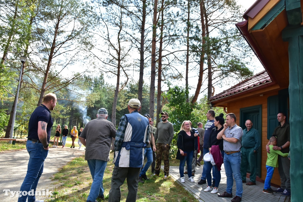 Piknik myśliwski: strzelali i promowali zbiórkę