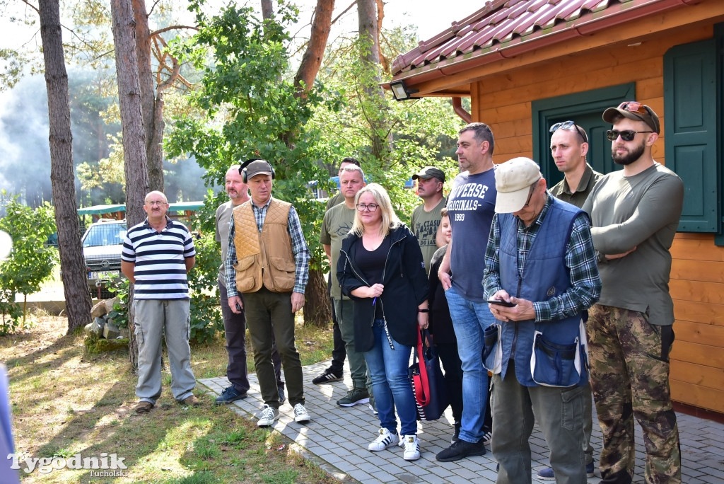 Piknik myśliwski: strzelali i promowali zbiórkę