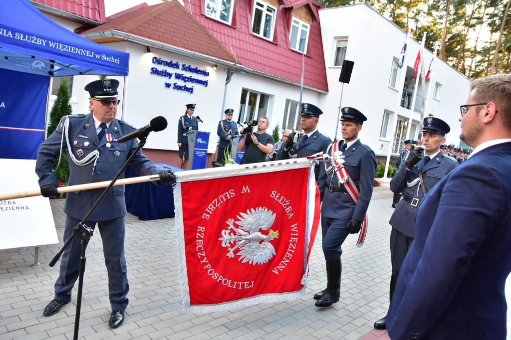 Sztandar dla Ośrodka Szkolenia Służby Więzienne w Suchej