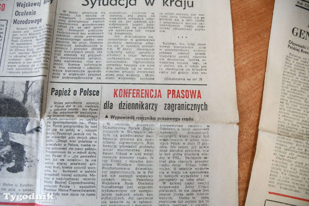 40 lat temu wprowadzono stan wojenny. Tak pisał Głos Pomorza