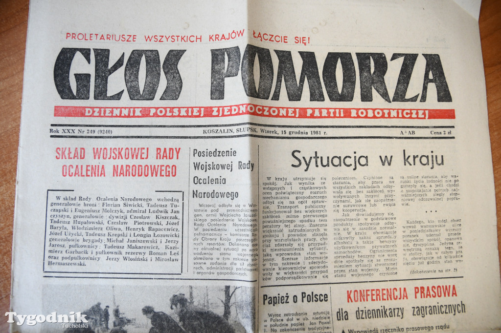 40 lat temu wprowadzono stan wojenny. Tak pisał Głos Pomorza