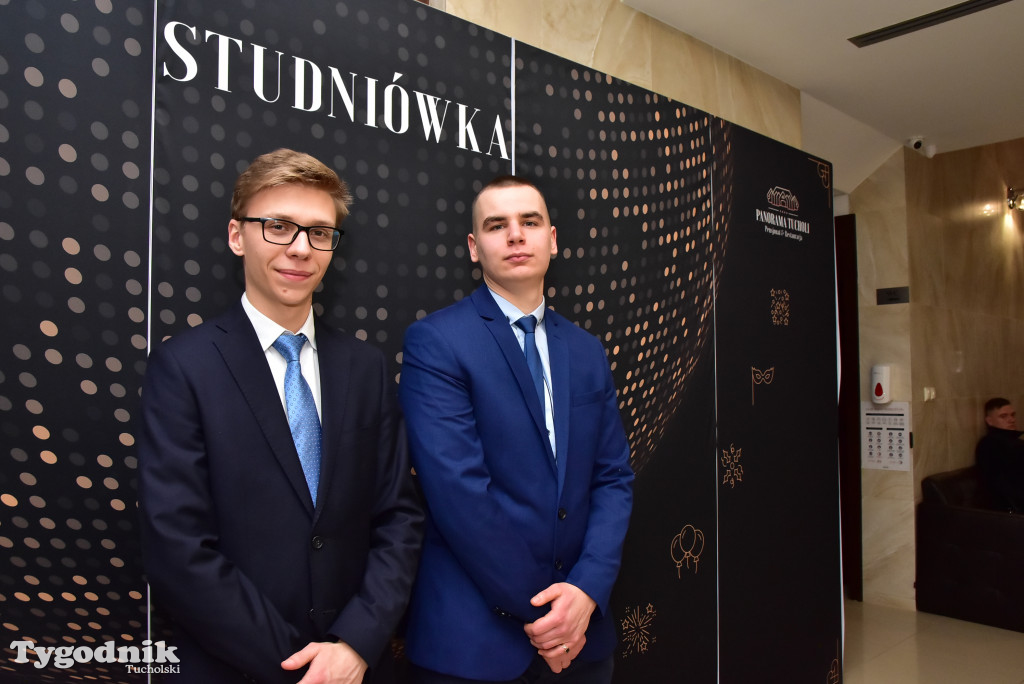 Studniówka ZSLiT - cz. II