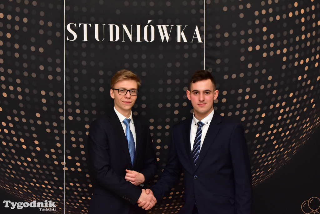 Studniówka ZSLiT - cz. II