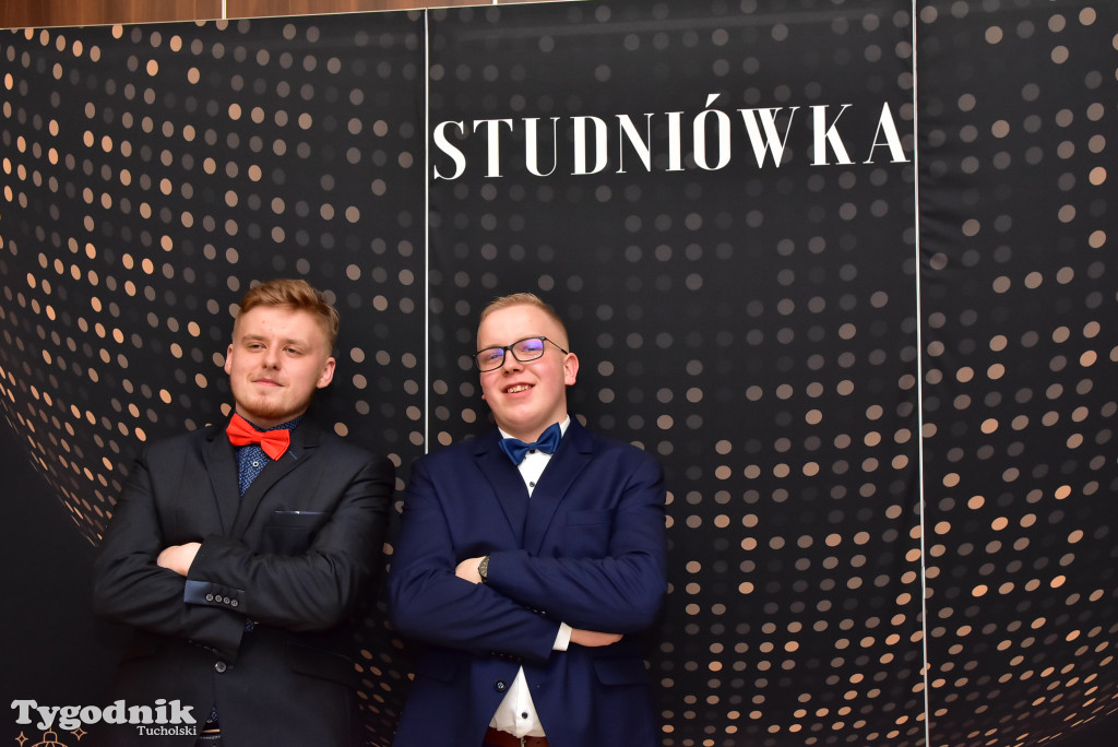 Studniówka ZSLiT - cz. II