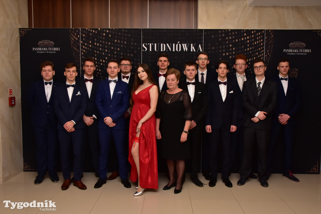 Studniówka ZSLiT - cz. II