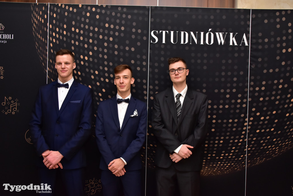 Studniówka ZSLiT - cz. II