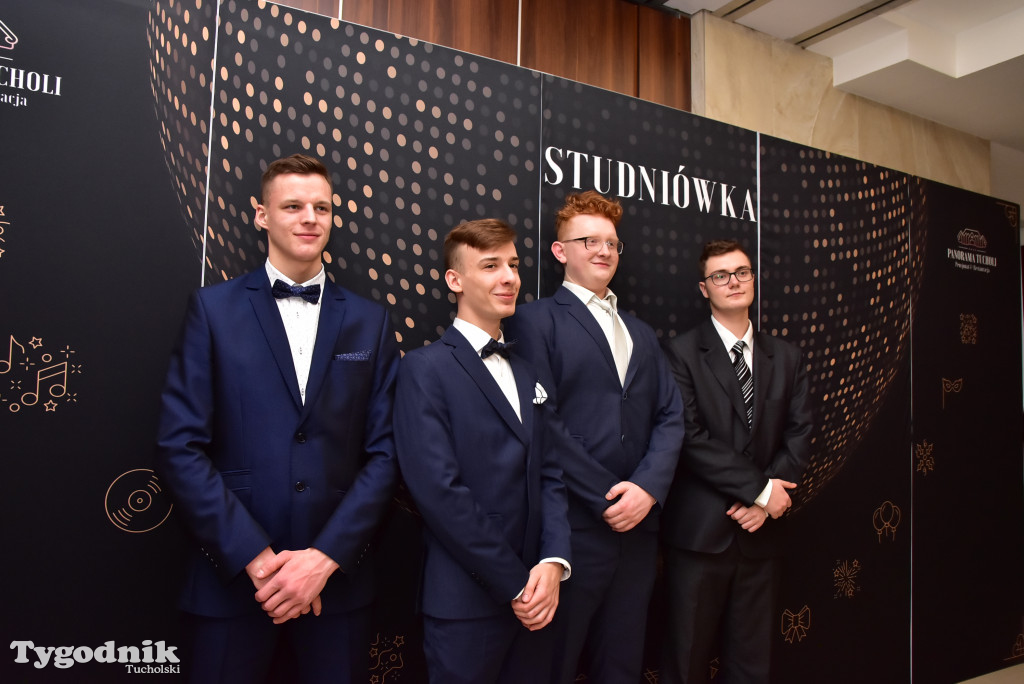 Studniówka ZSLiT - cz. II