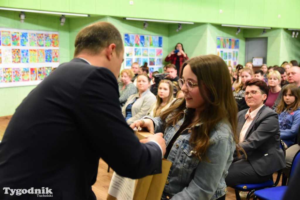 W Cekcynie rozdano laptopy
