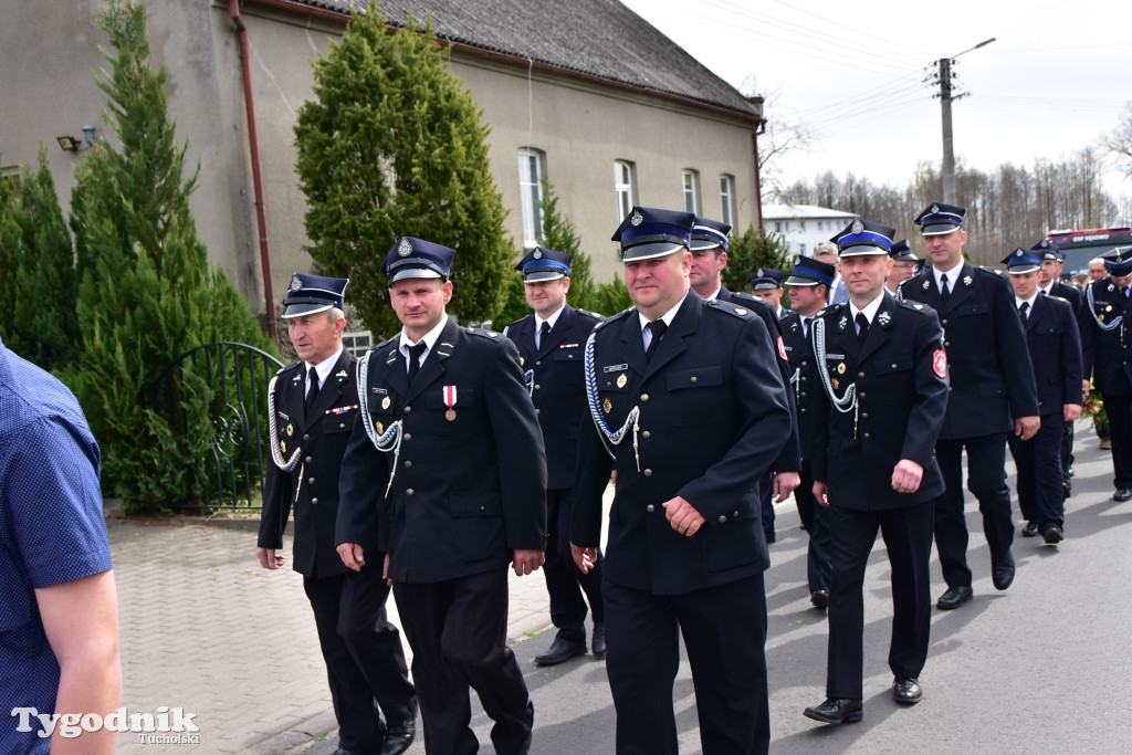 Drożdzienica świętuje i wita wóz dla OSP