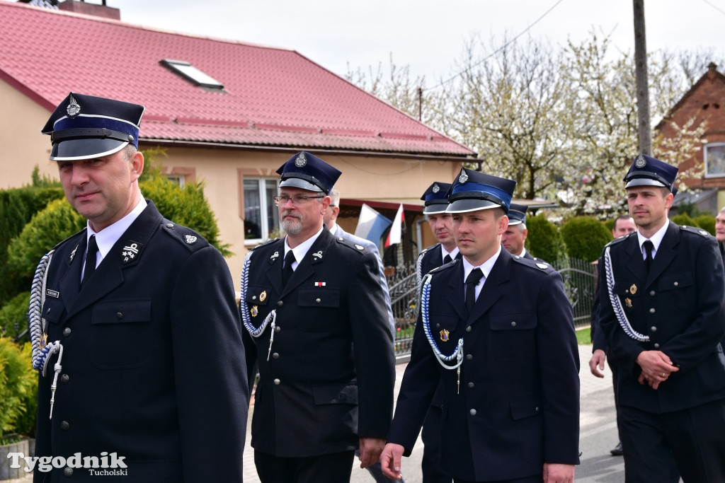 Drożdzienica świętuje i wita wóz dla OSP