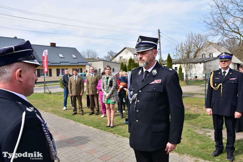 Drożdzienica świętuje i wita wóz dla OSP