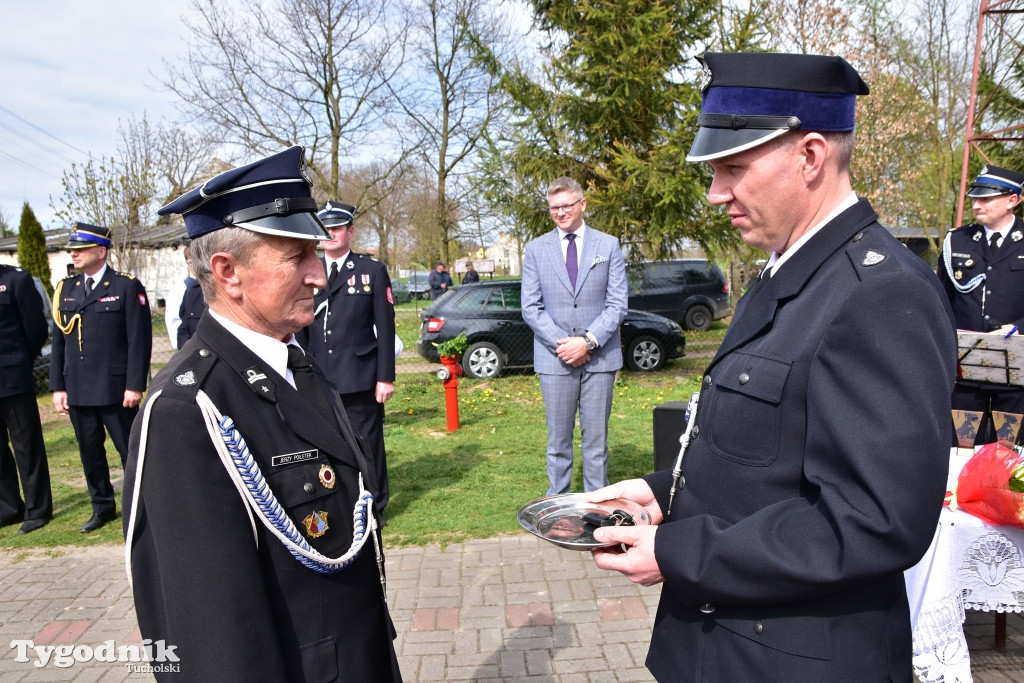 Drożdzienica świętuje i wita wóz dla OSP