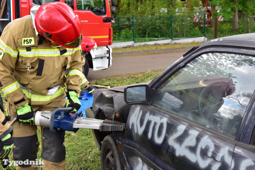 Żalno: Otwarcie remizy OSP i festyn