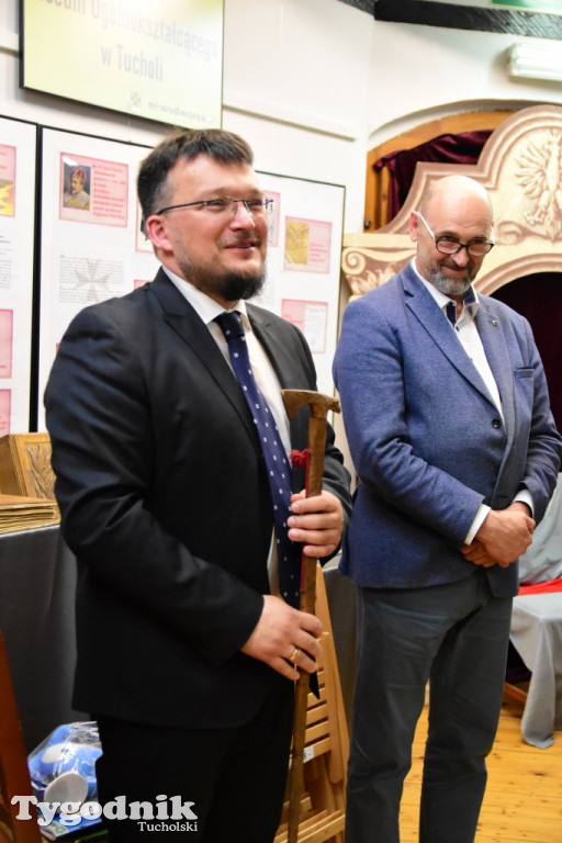 85 lat Nowodworka