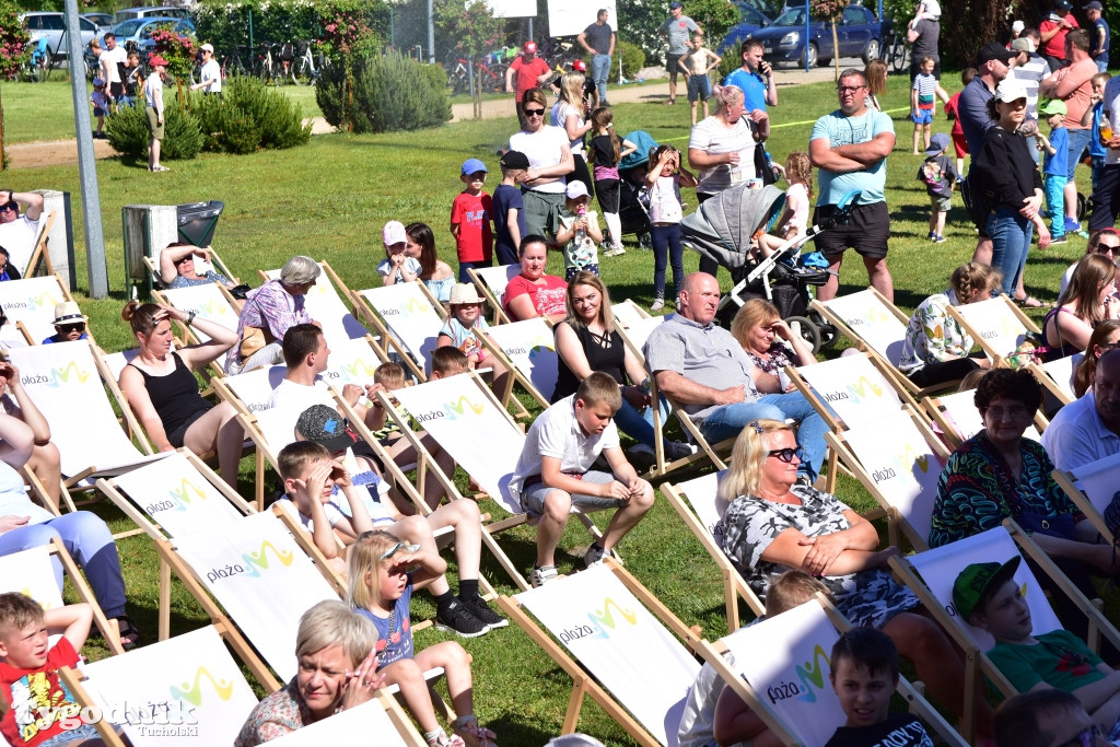 Bajkowy Dzień Dziecka na plaży w Bysławiu