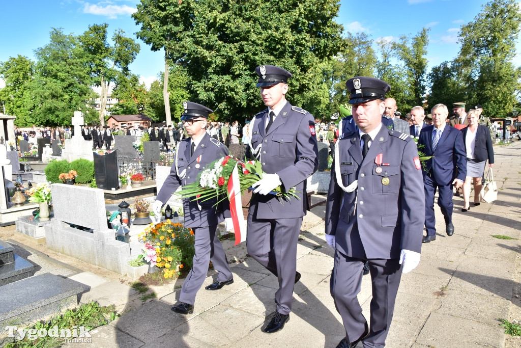 Uroczystości przy grobie majora Teodora Spychalskiego