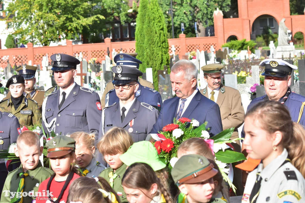 Uroczystości przy grobie majora Teodora Spychalskiego