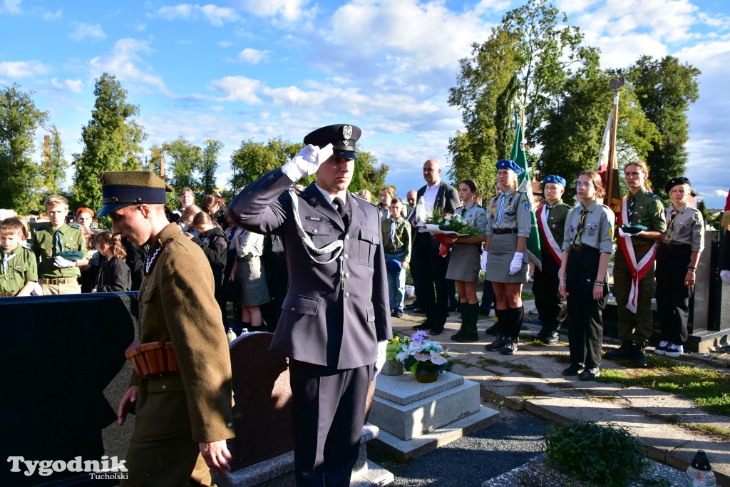 Uroczystości przy grobie majora Teodora Spychalskiego