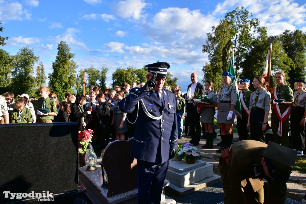 Uroczystości przy grobie majora Teodora Spychalskiego