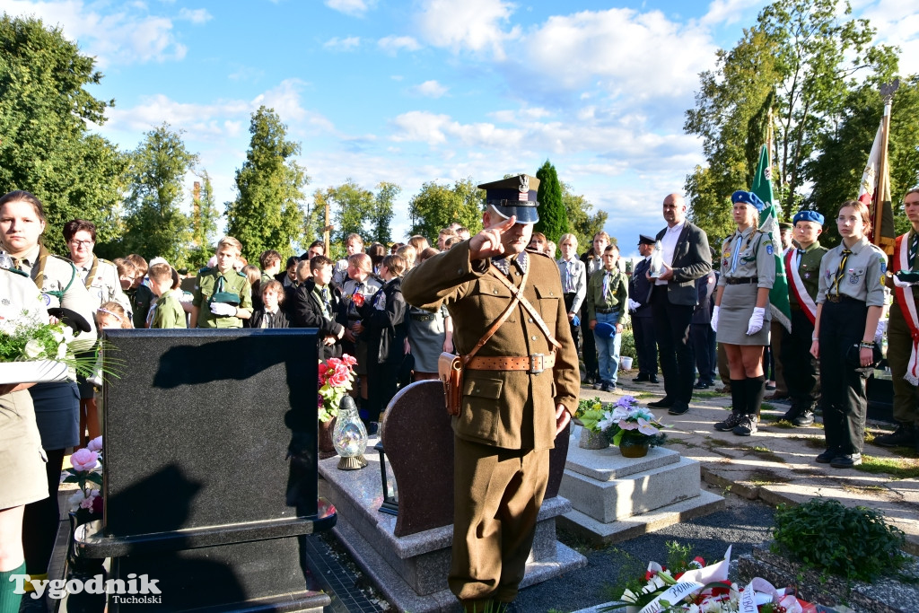 Uroczystości przy grobie majora Teodora Spychalskiego