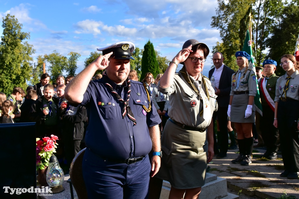 Uroczystości przy grobie majora Teodora Spychalskiego