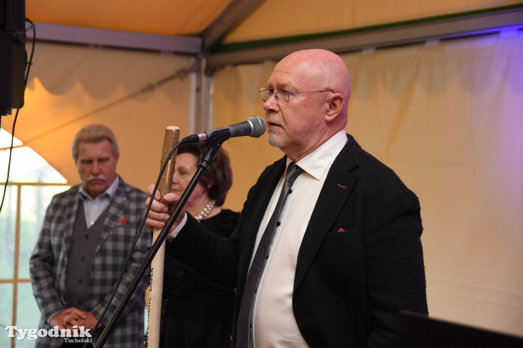 Plener w Brdzie, na nim dzieci ze Sztukarni (2022)